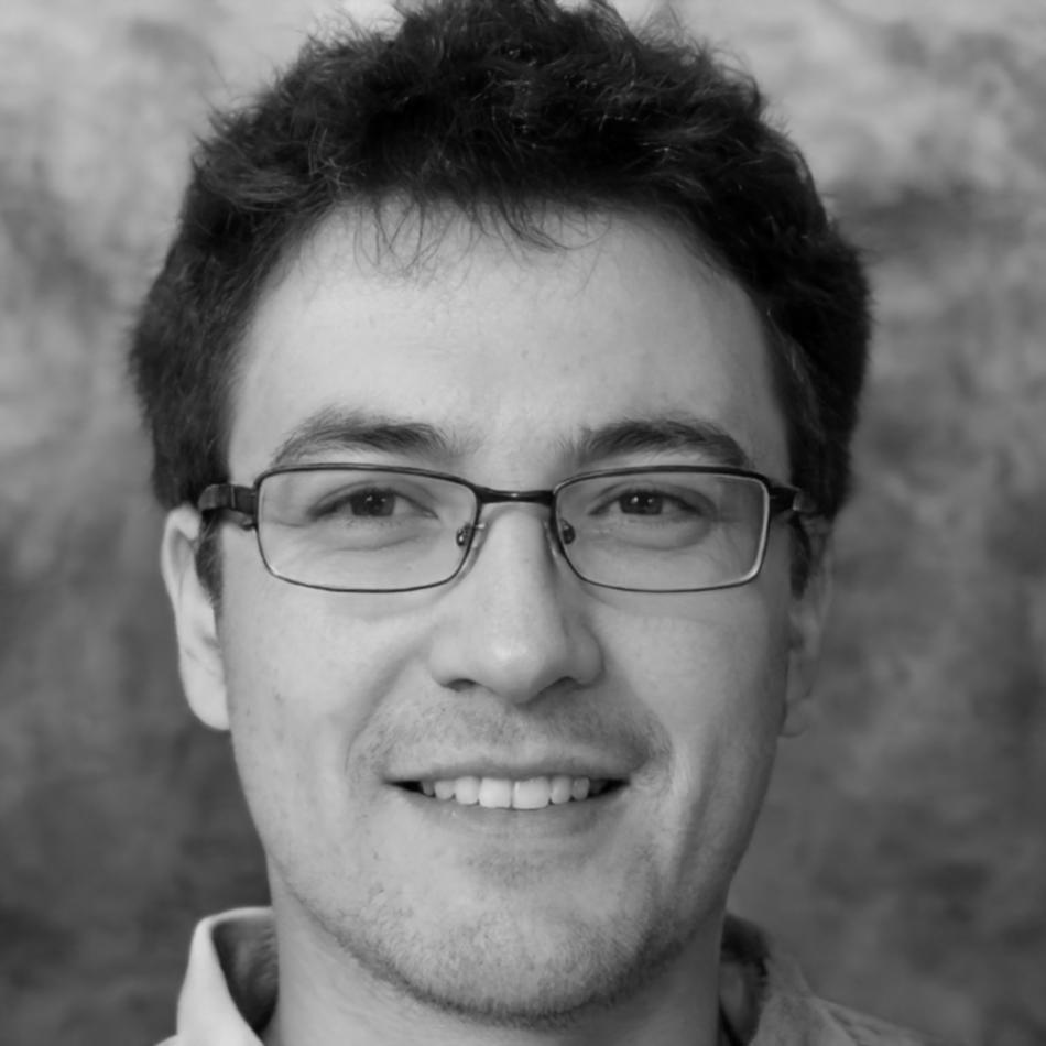 Professional headshot of Maverick Jennings, financial education specialist